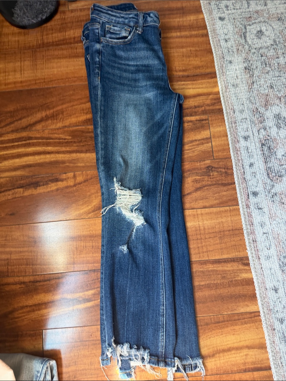 High-Rise Dark Blue Frayed Hem Women's Jeans